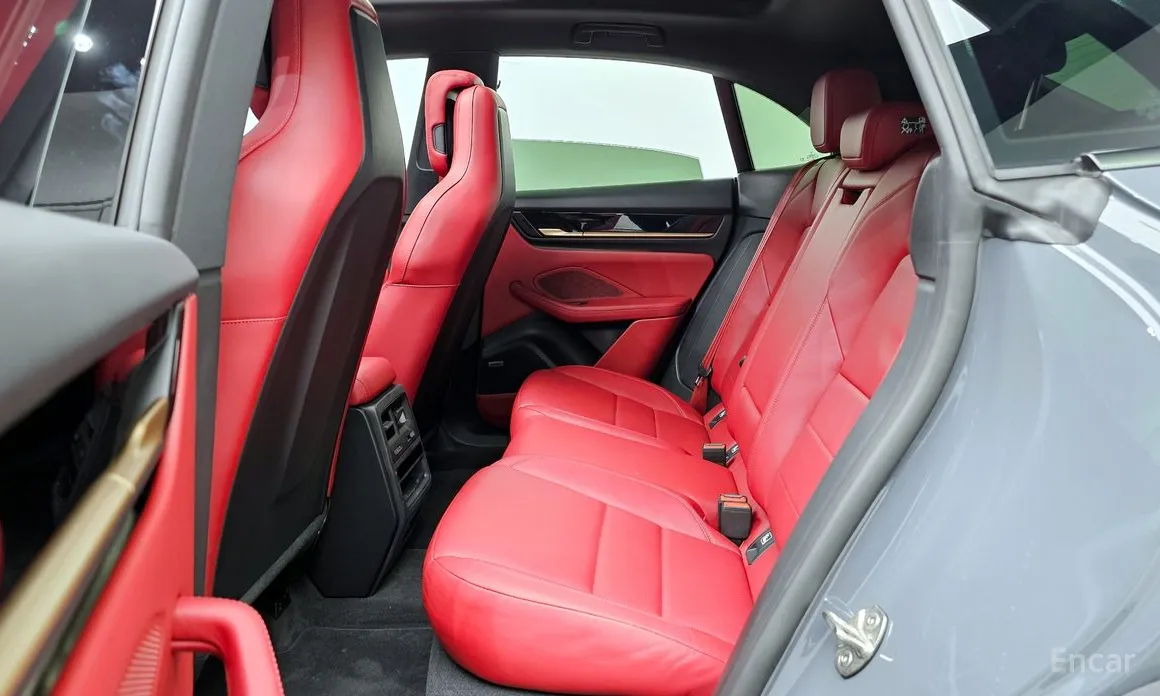Porsche Macan 2024 Base 4