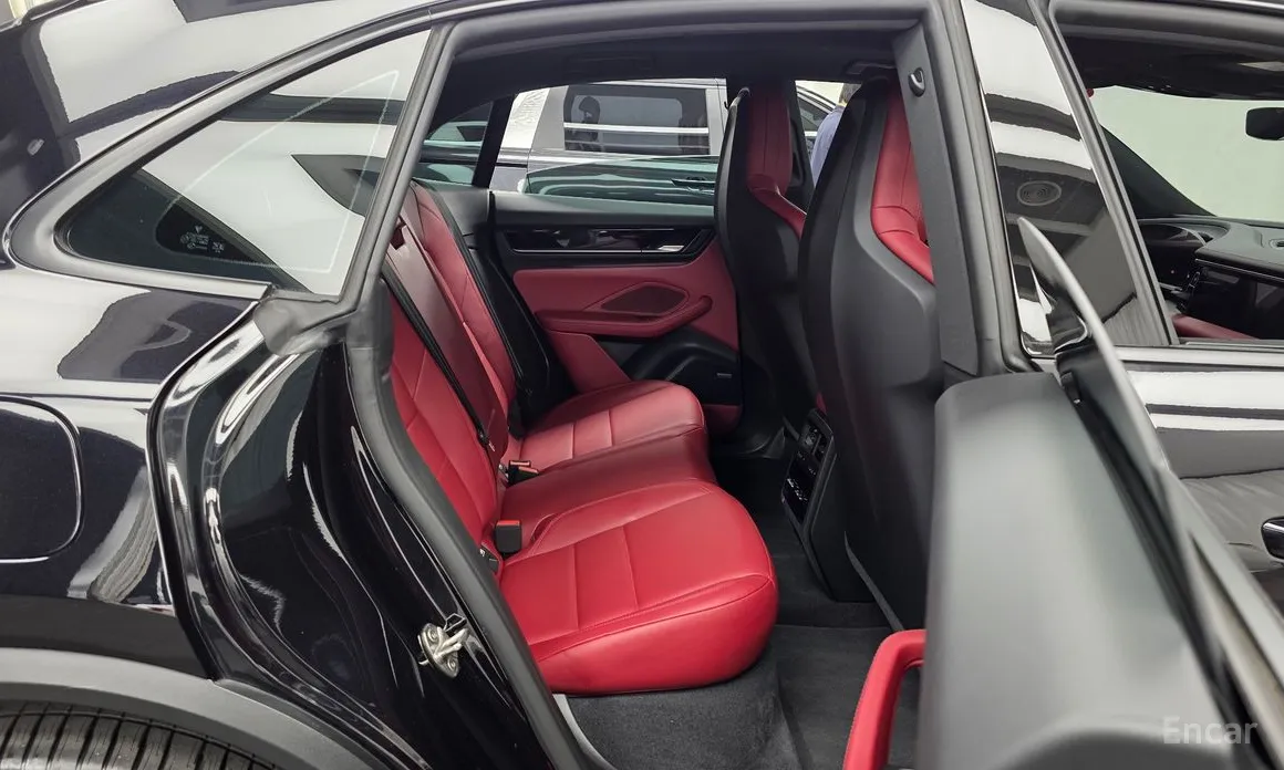 Porsche Macan 2024 Base 4