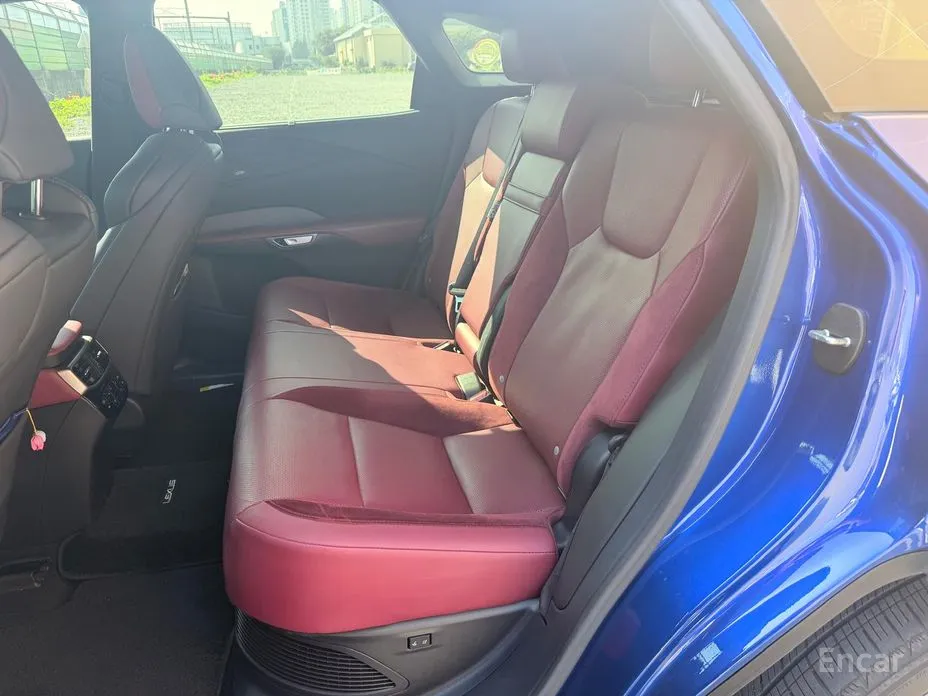 Lexus RX 2023 F-Sport