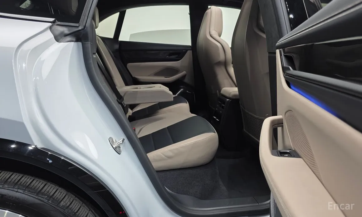 Porsche Macan 2024 Turbo