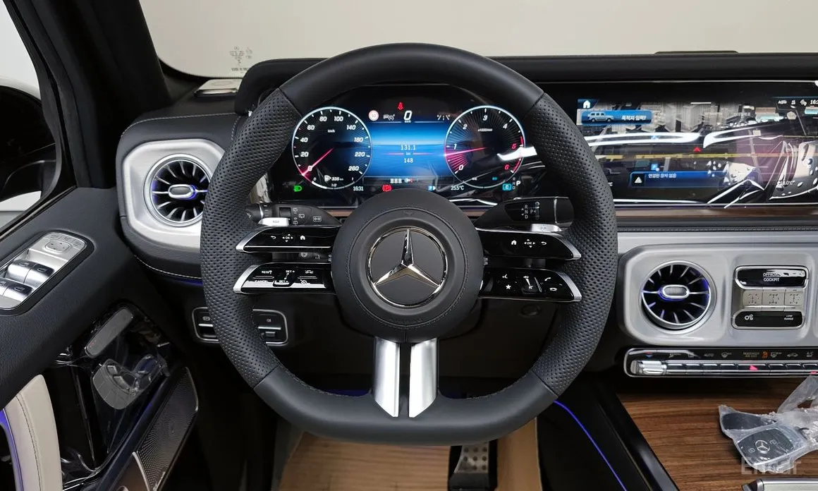 Mercedes-Benz G-Class 2024 G450d