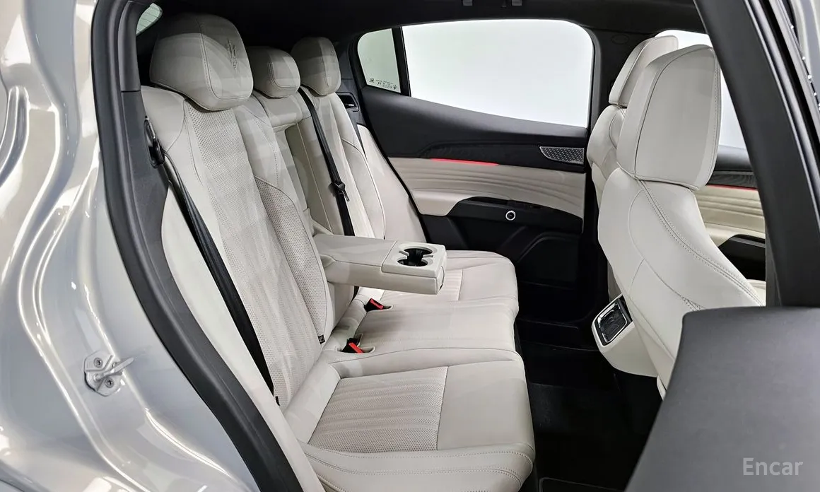 Maserati Grecale 2022 2.0 AWD Modena