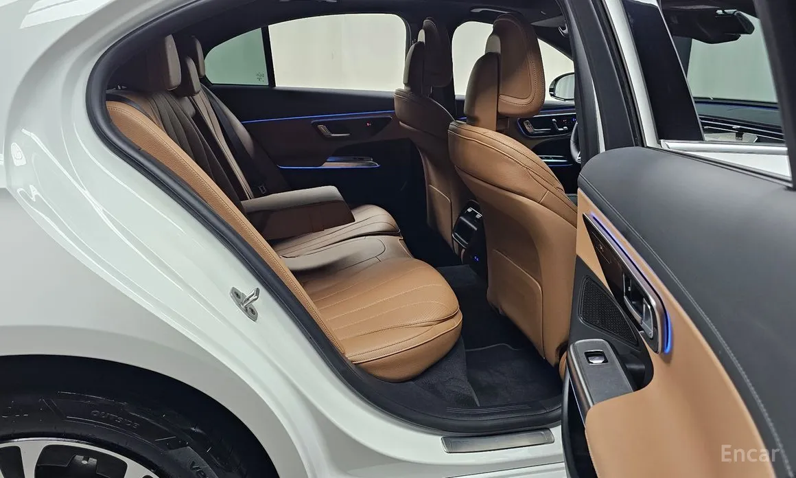 Mercedes-Benz E-Class 2024 E200 Avantgarde