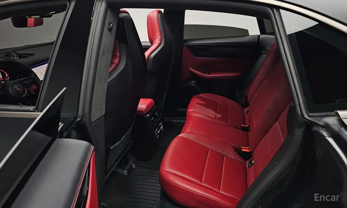 Porsche Macan 2024 Turbo