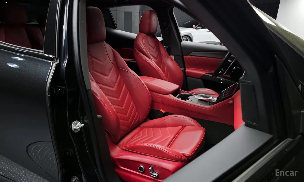Maserati Grecale 2022 3.0 AWD Trofeo
