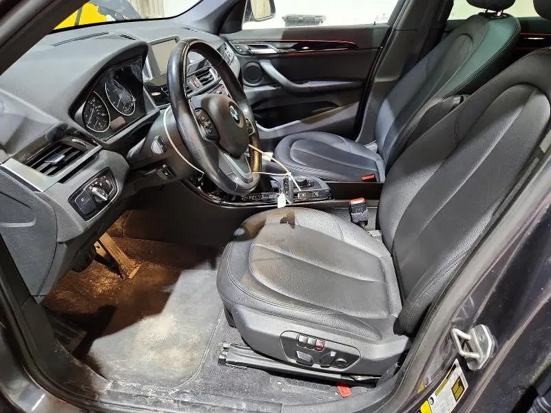 BMW X1 2016 VIN WBXHT3Z30G4A50527