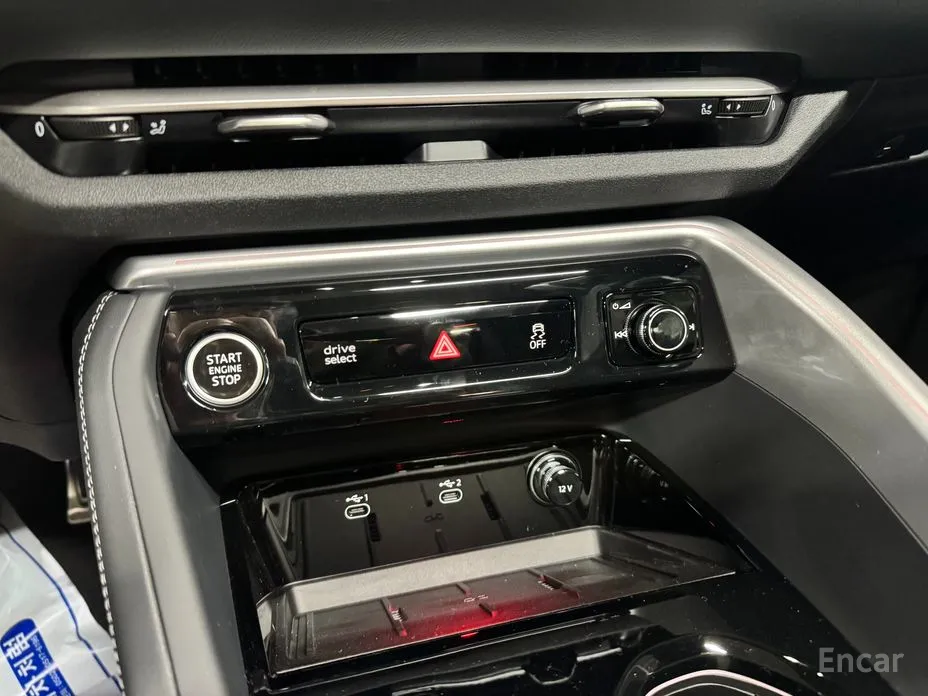 Audi Q5 2025 40 TDI Quattro S Line Black Edition