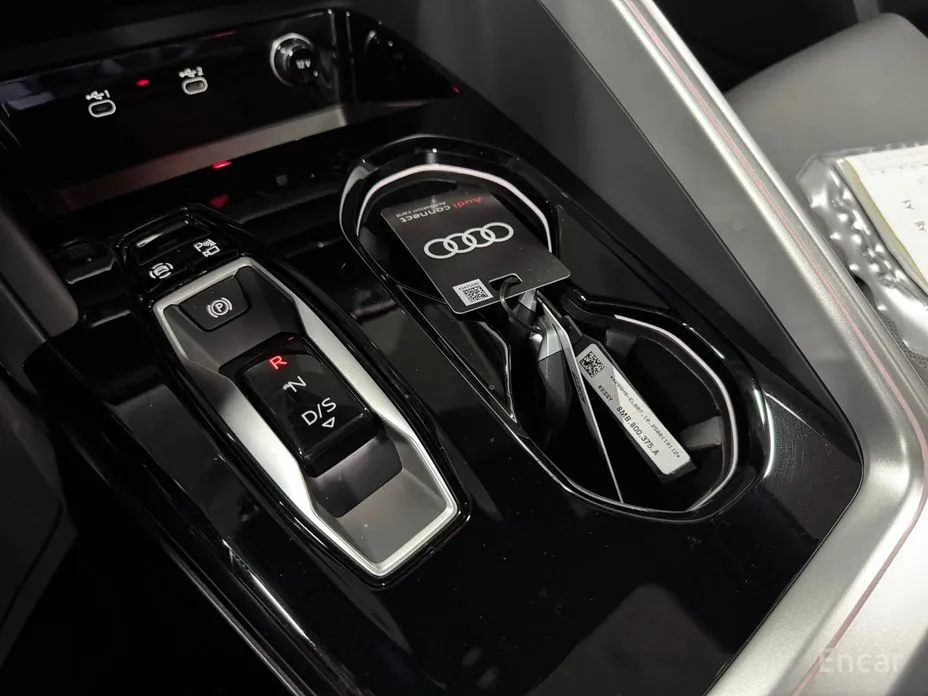 Audi Q5 2025 40 TDI Quattro S Line Black Edition