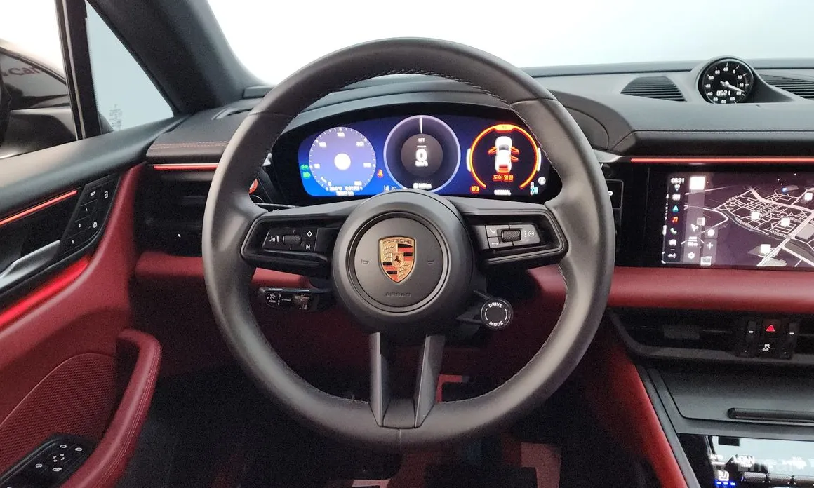 Porsche Macan 2024 Base 4