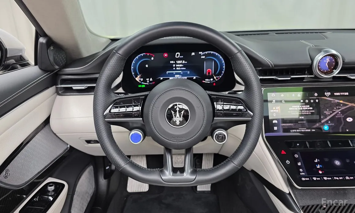 Maserati GranCabrio 2024 3.0 V6 Trofeo