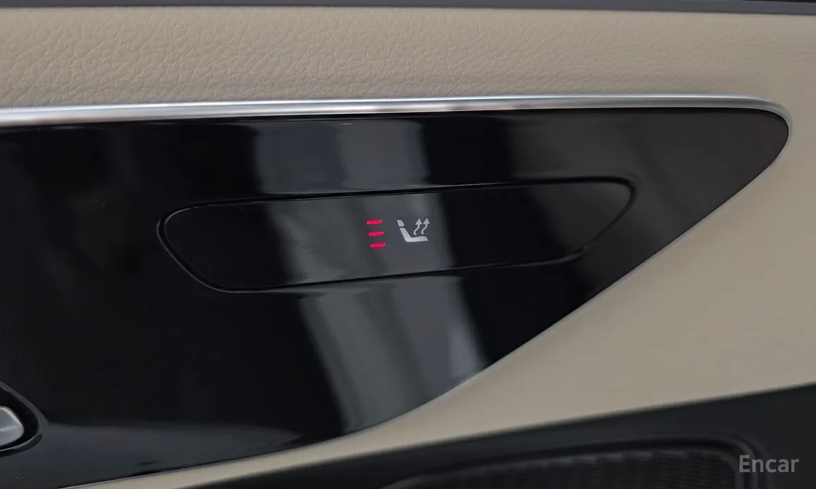 Mercedes-Benz E-Class 2024 E200 Avantgarde
