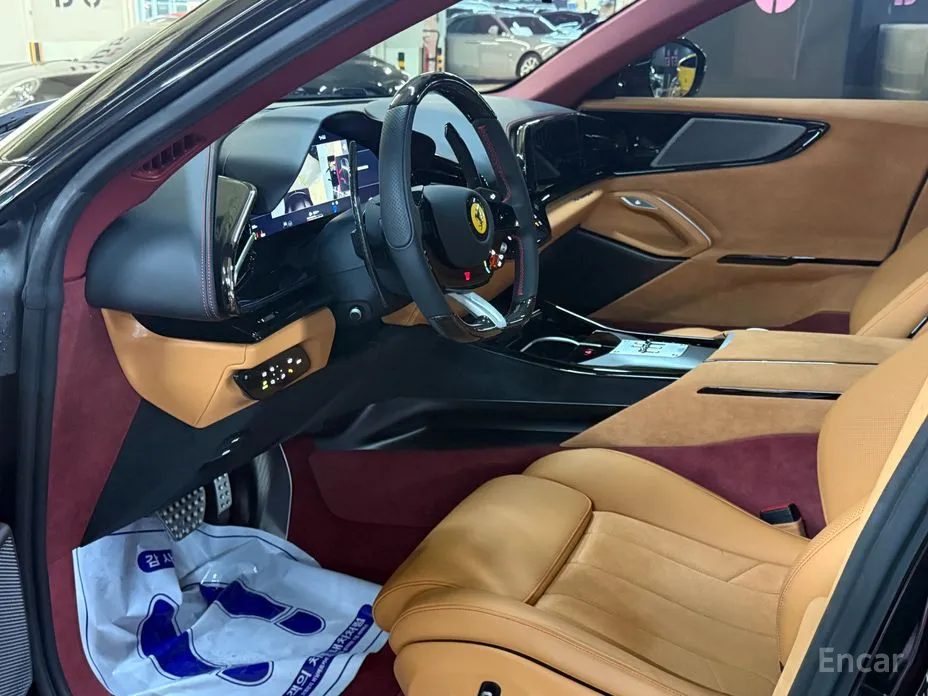 Ferrari Purosangue 2022 6.5 V12