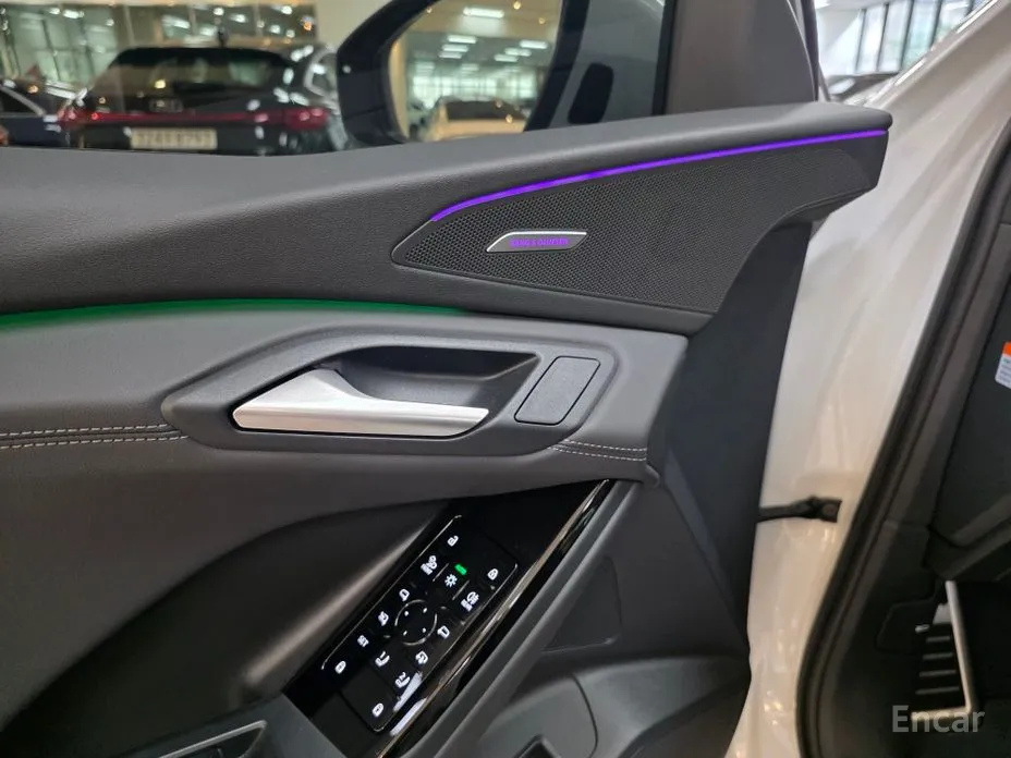 Audi Q6 e-tron 2025 Premium Quattro