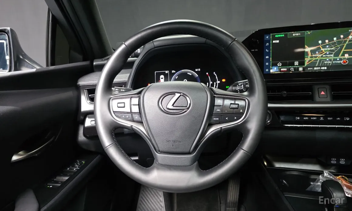 Lexus UX 2024 2.0 2WD