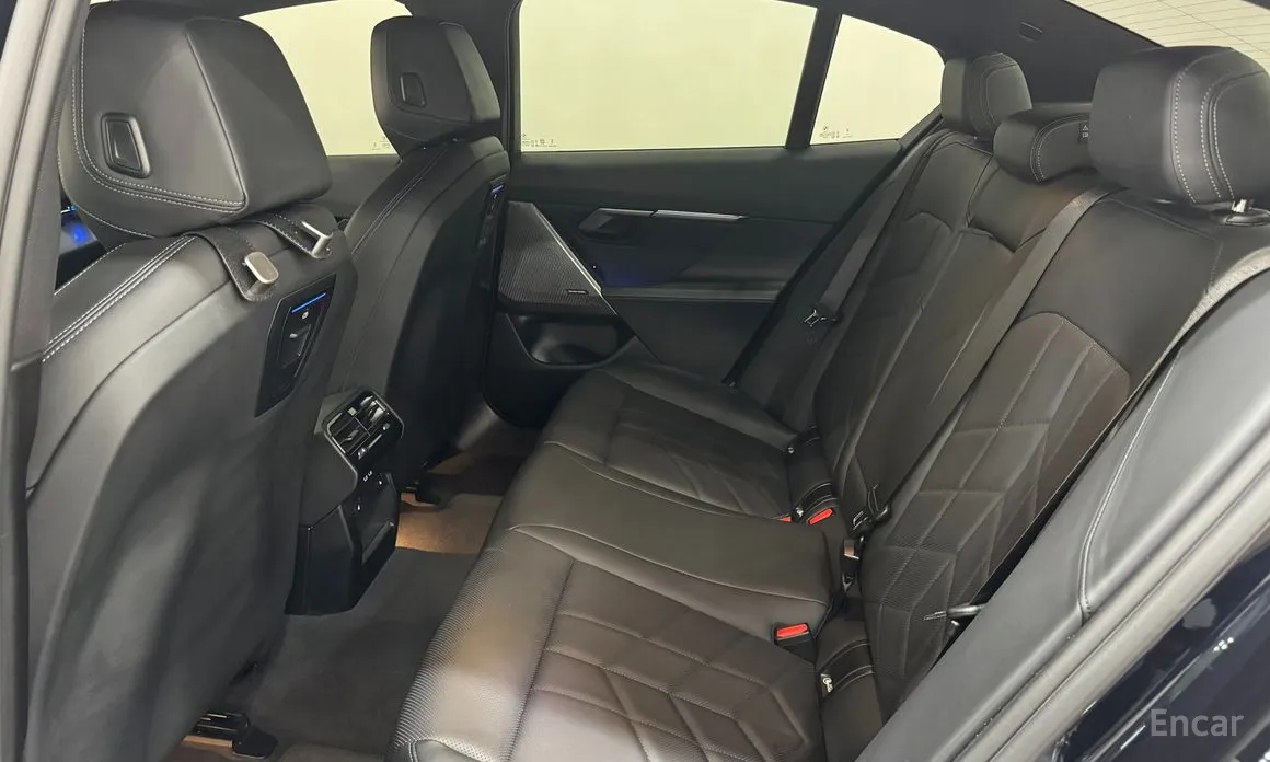 BMW 5 Series 2023 520i M Sport