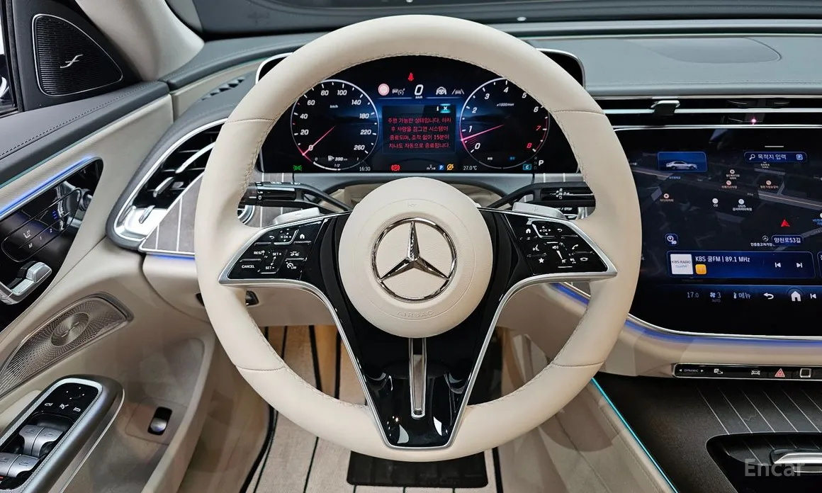 Mercedes-Benz E-Class 2024 E300 4MATIC Exclusive