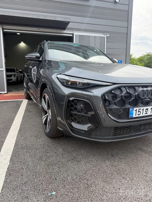 Audi Q5 2025 40 TDI Quattro S Line Black Edition
