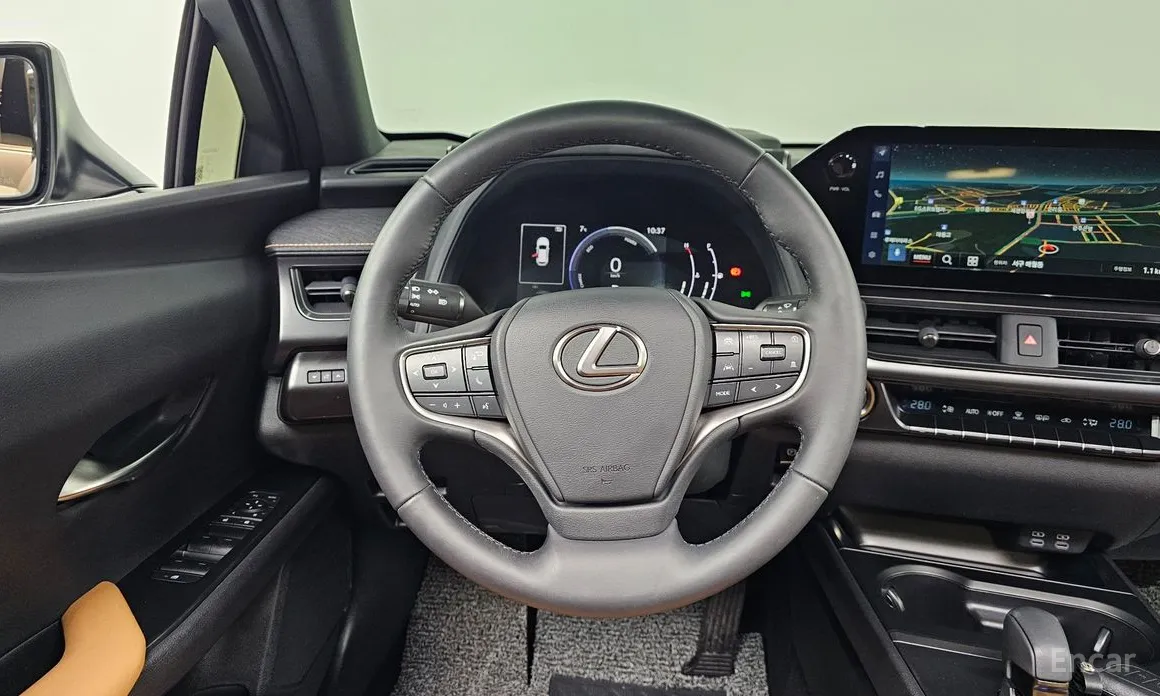 Lexus UX 2024 2.0 2WD