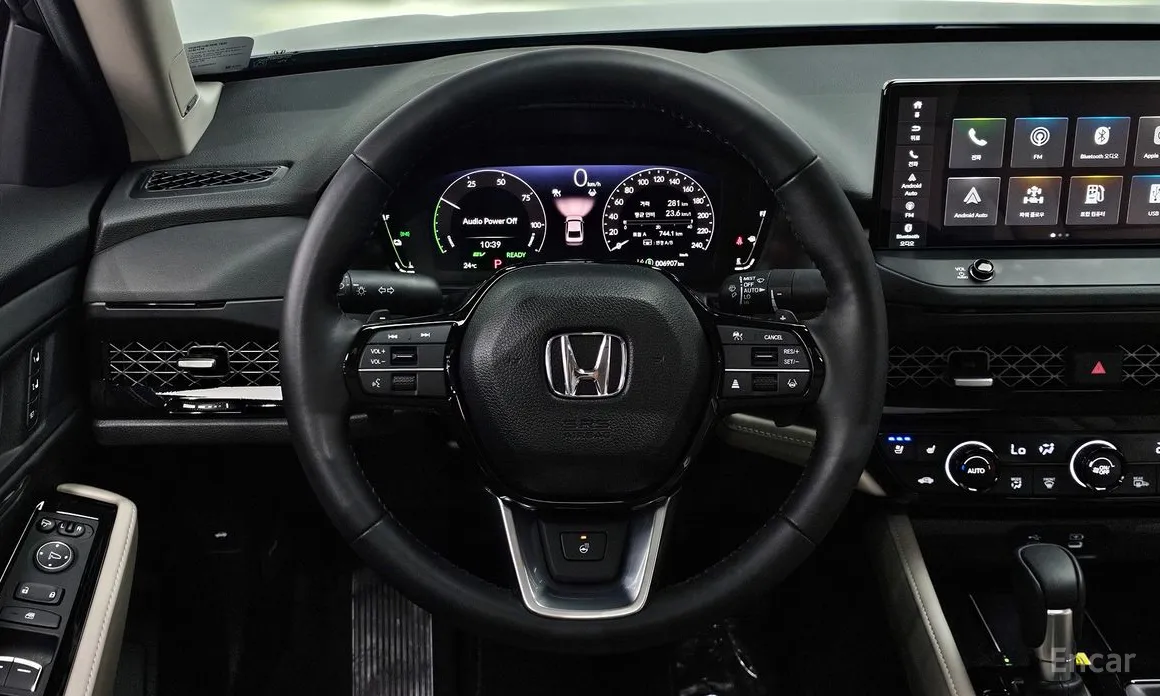 Honda Accord 2023 2.0 Hybrid Touring