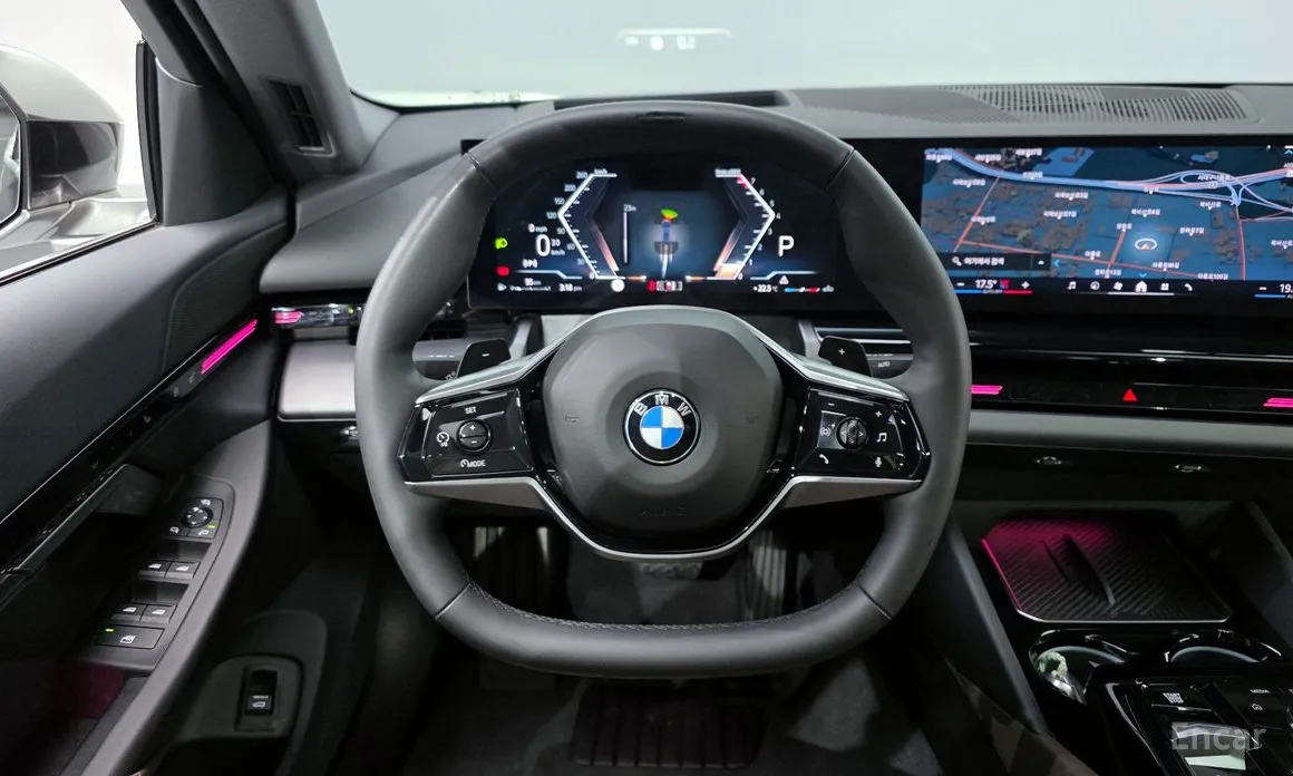 BMW 5 Series 2023 520i