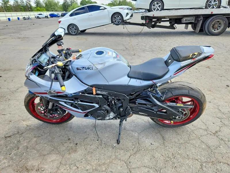SUZUKI GSXR1000 2024