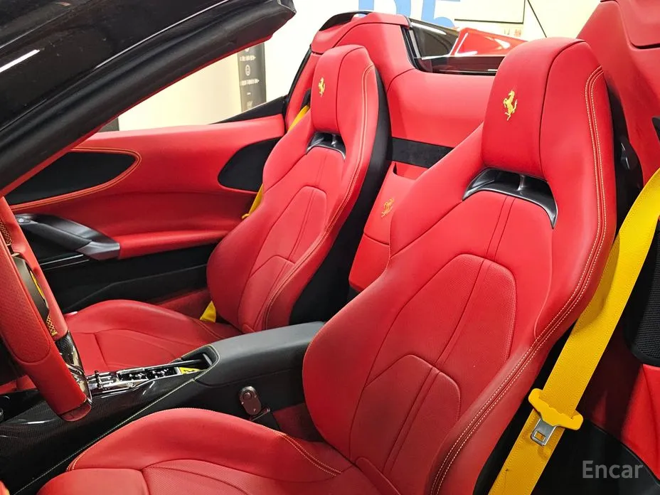 Ferrari SF90 2021 4.0