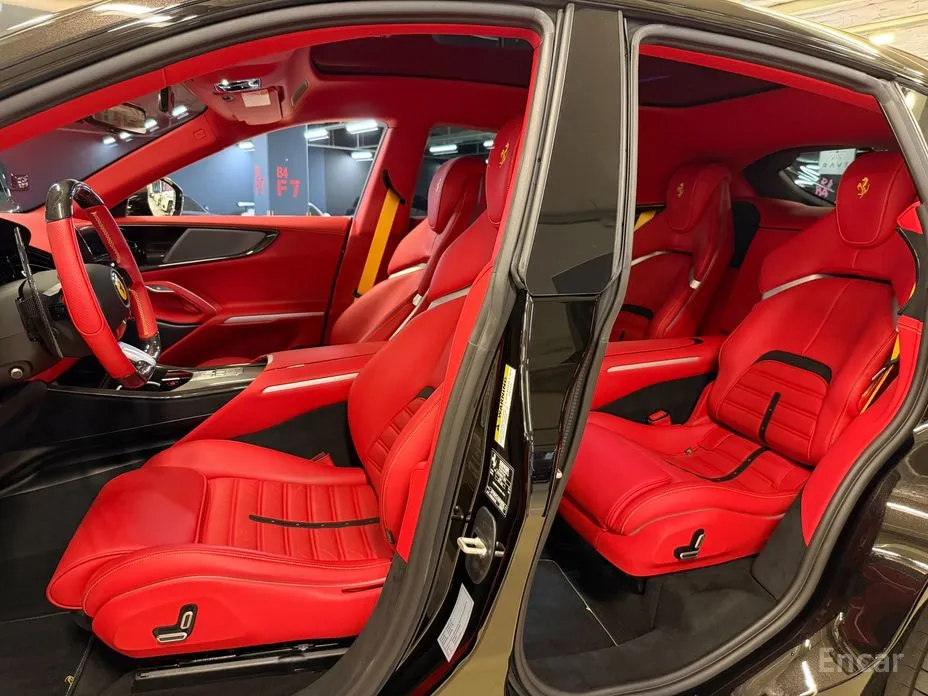 Ferrari Purosangue 2022 6.5 V12