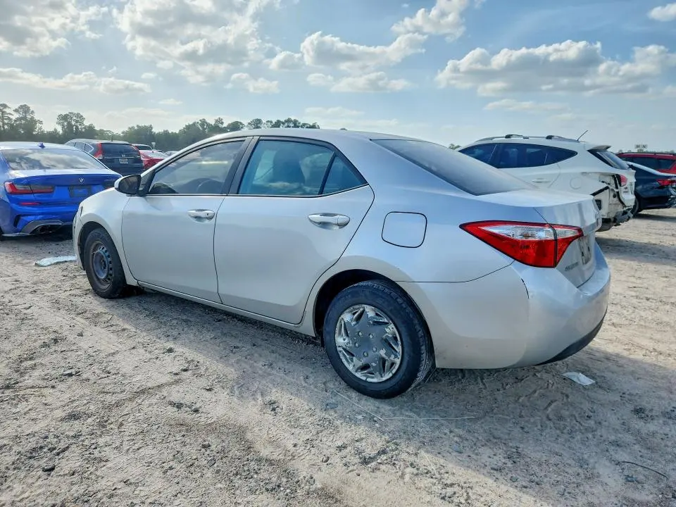 2015 TOYOTA COROLLA