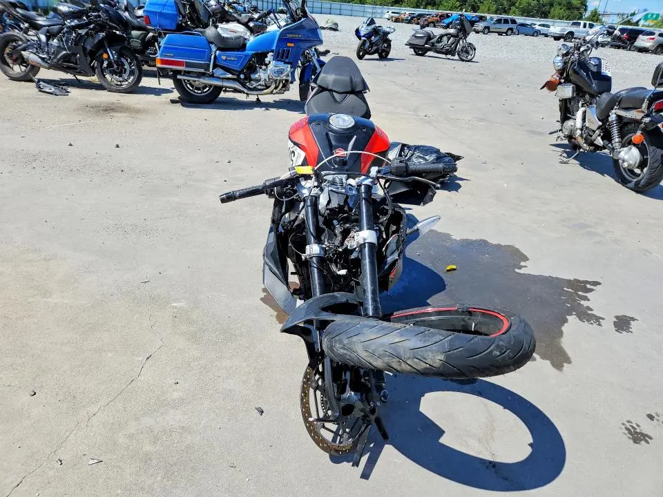 APRILIA MOTORCYCLE 2025
