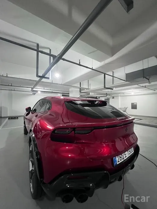 Ferrari Purosangue 2022 6.5 V12