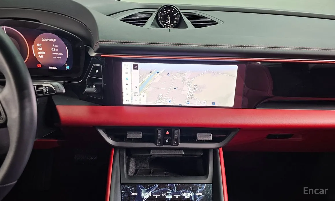 Porsche Macan 2024 Base