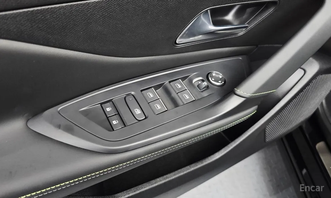 Peugeot 408 2023 1.2 Pure Tech GT
