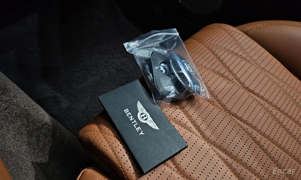 Bentley Flying Spur 2020 4.0