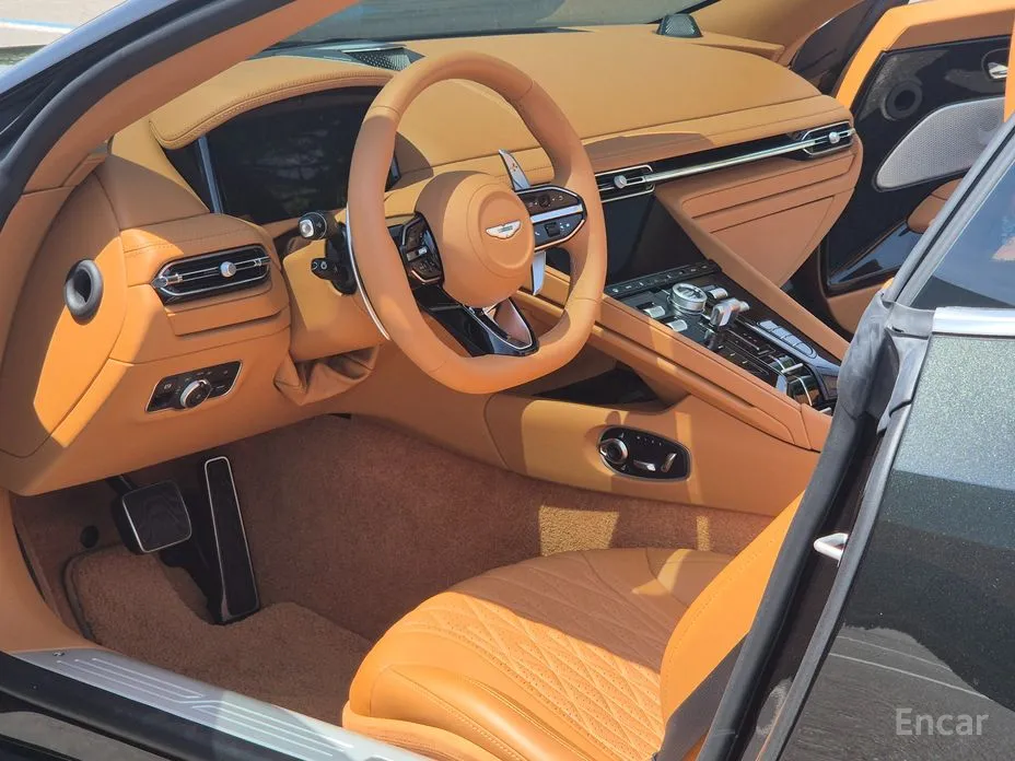 Aston Martin DB12 2023 4.0 V8 Volante