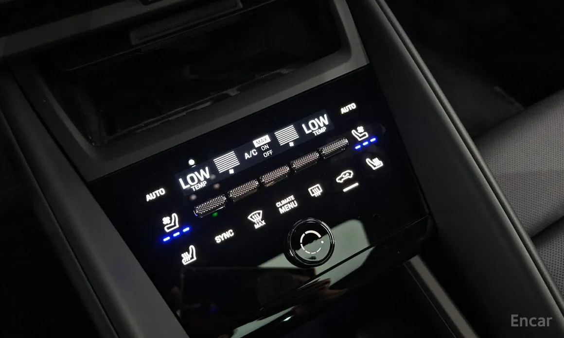 Porsche Macan 2024 Base 4