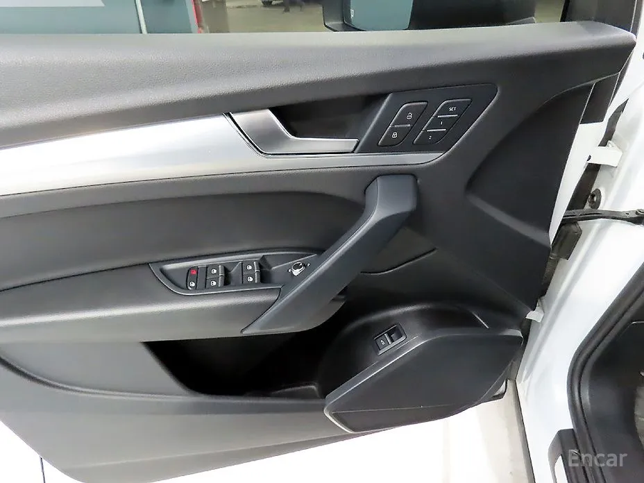 Audi Q5 2017 45 TFSI Quattro