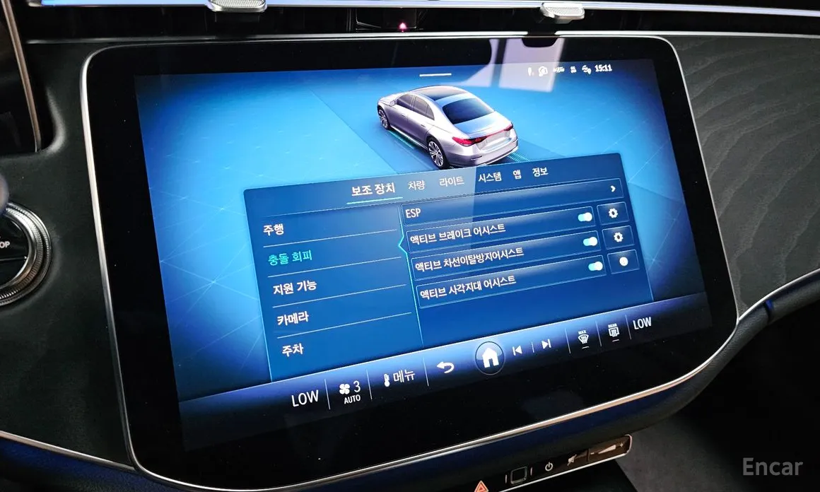 Mercedes-Benz E-Class 2024 E200 Avantgarde
