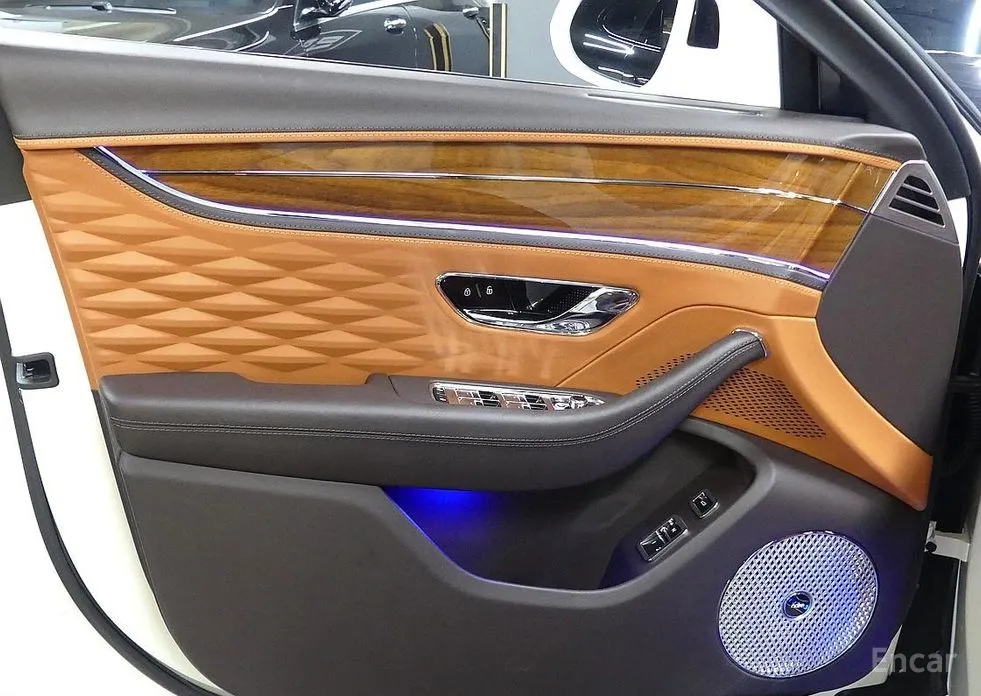 Bentley Flying Spur 2020 4.0