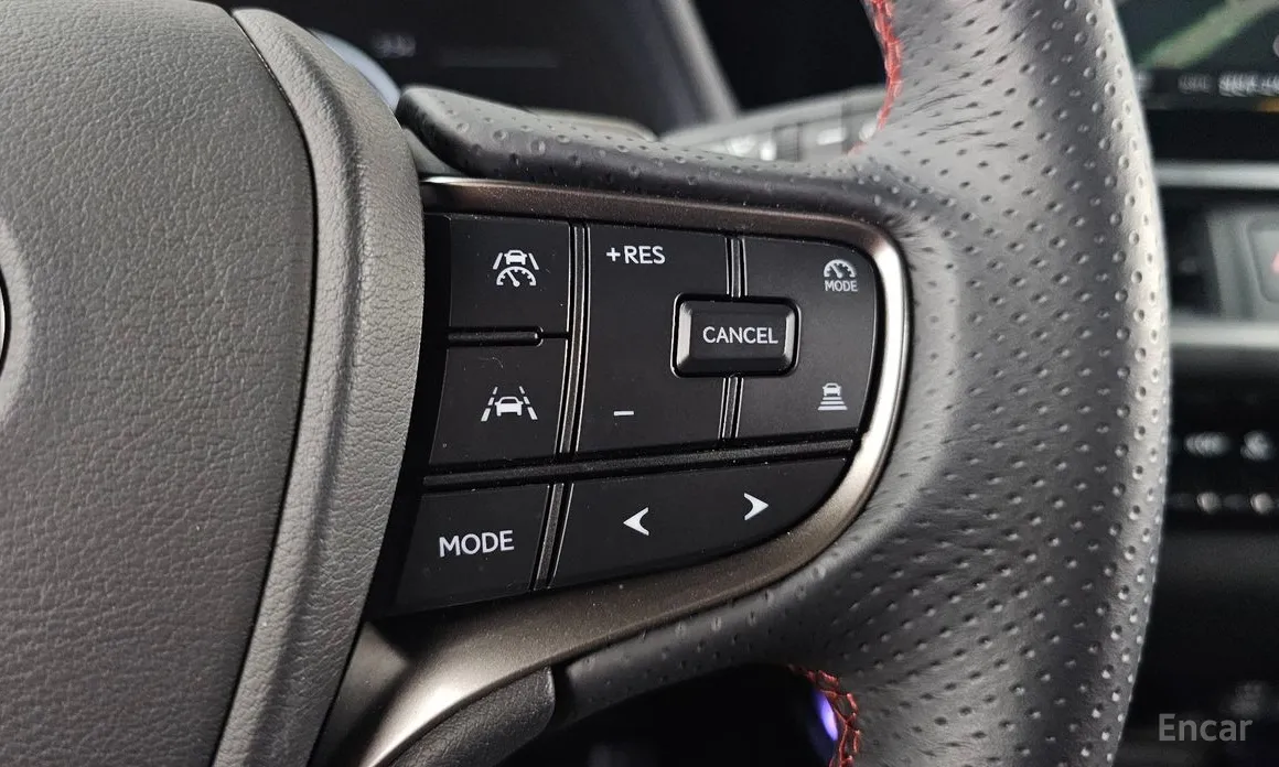 Lexus UX 2024 2.0 F-Sport 2WD