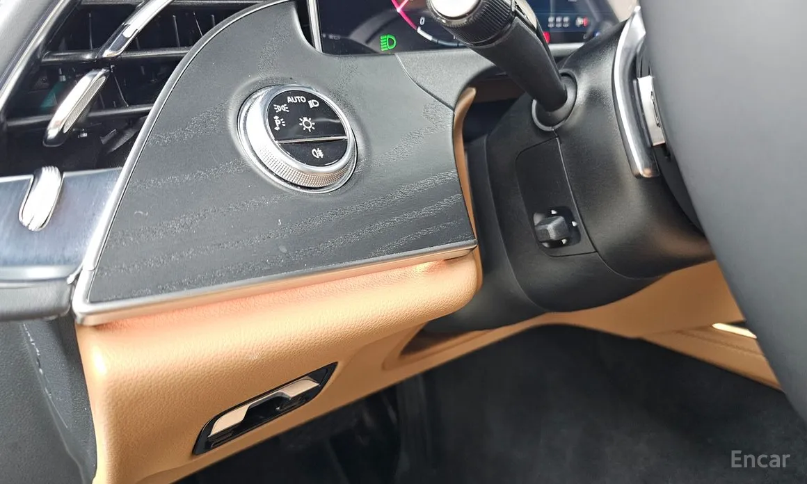 Mercedes-Benz E-Class 2024 E220d 4MATIC Exclusive