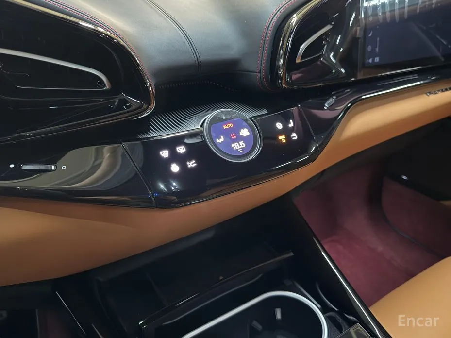 Ferrari Purosangue 2022 6.5 V12