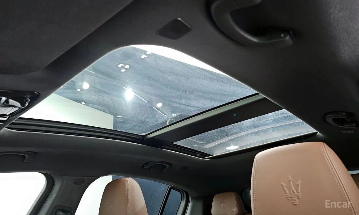 Maserati Grecale 2022 2.0 AWD GT