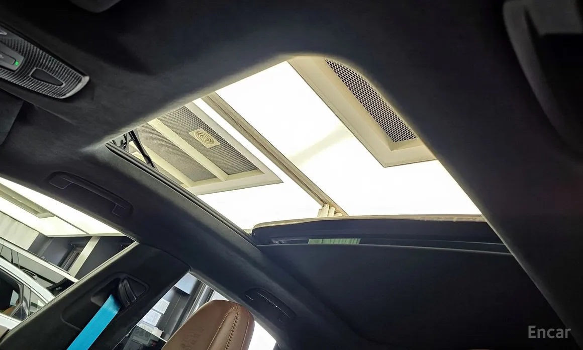 Porsche Macan 2024 Turbo