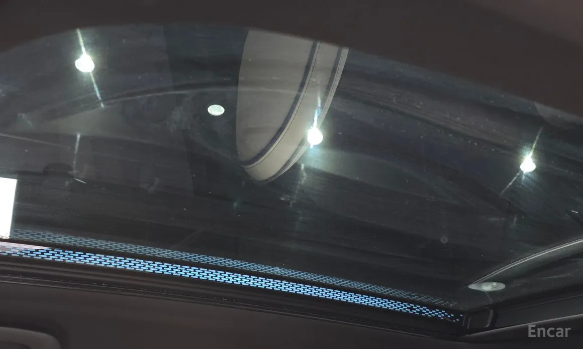 Mini Cooper 2025 SE Favoured