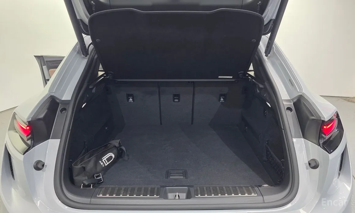 Porsche Macan 2024 Turbo