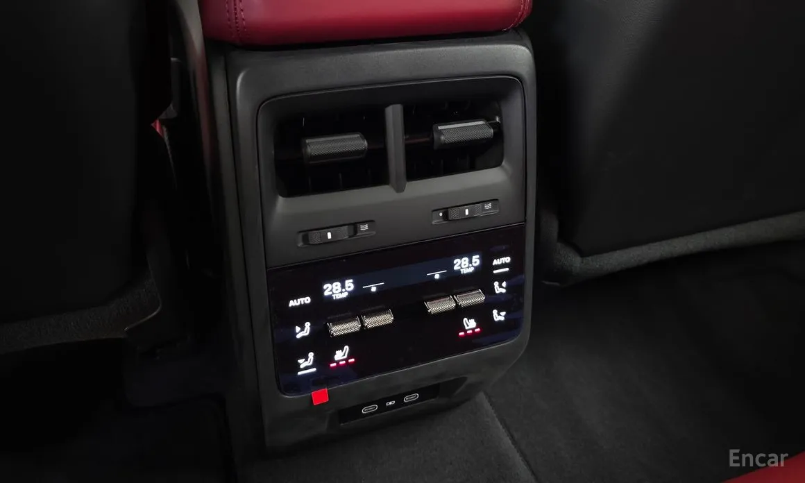 Porsche Macan 2024 Base 4