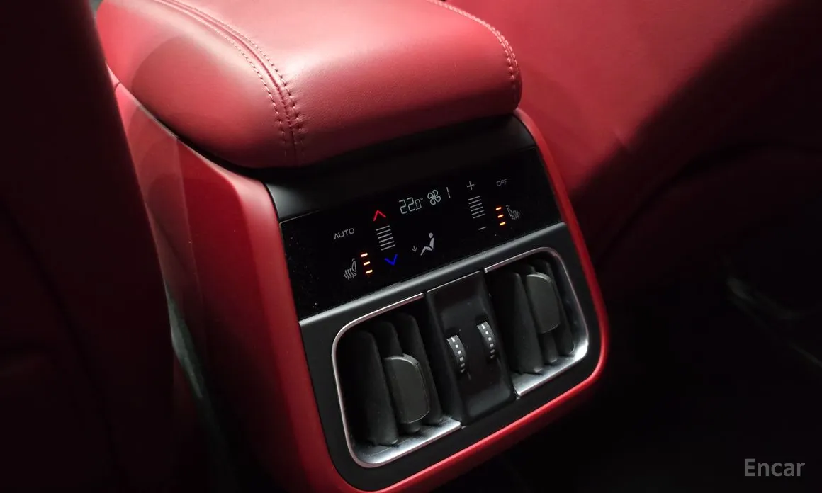 Maserati Grecale 2022 2.0 AWD GT