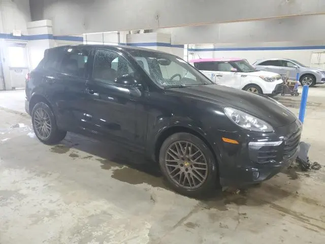 PORSCHE CAYENNE 2017 VIN WP1AA2A27HKA86824