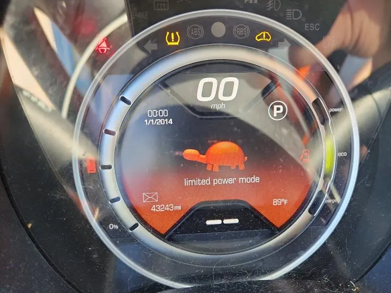 FIAT 500 2015 VIN 3C3CFFGE5FT732852