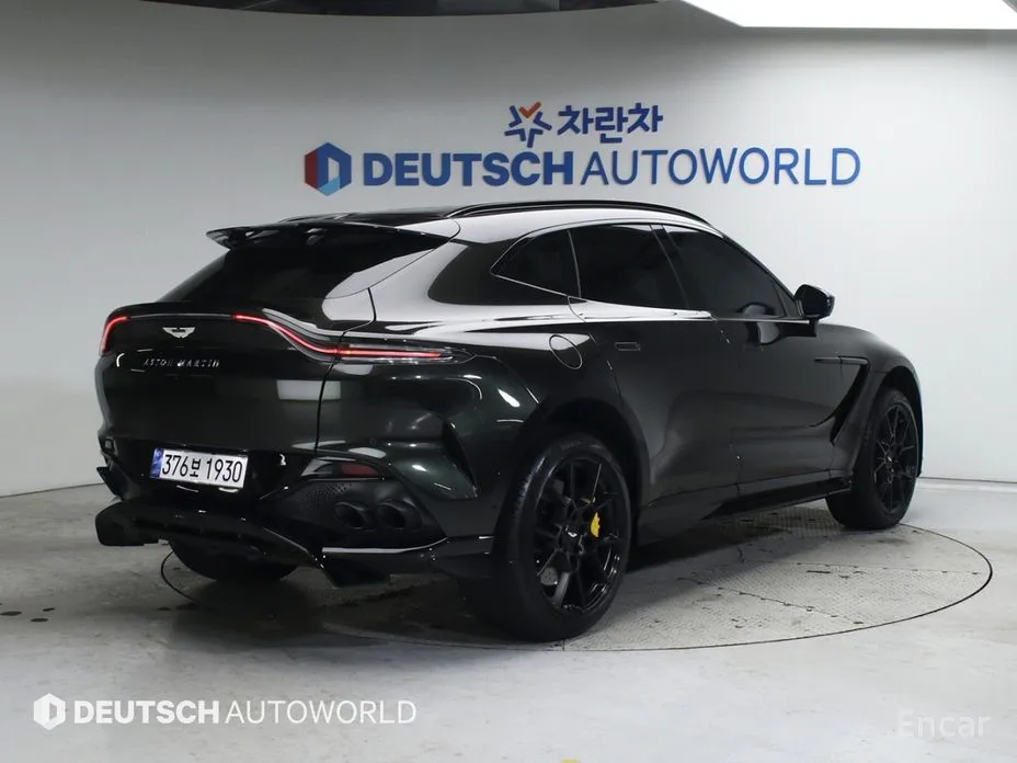 Aston Martin DBX 2020 4.0 V8 707